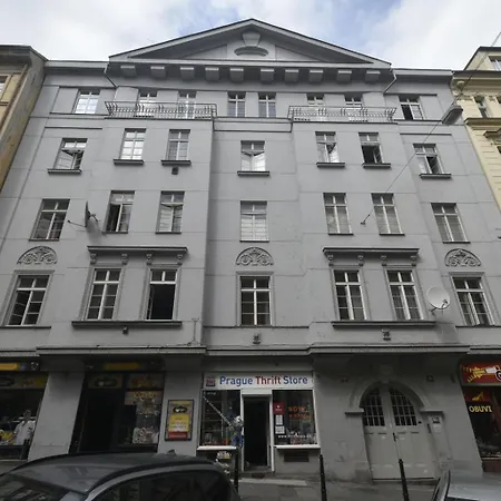 2bdr Comfort With Ac * Prag