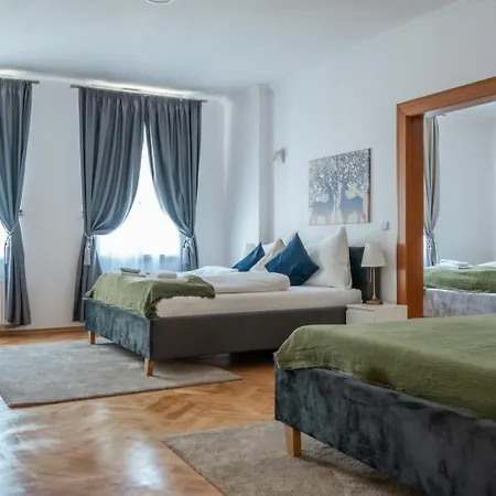 Apartment 2bdr Comfort With Ac Prague