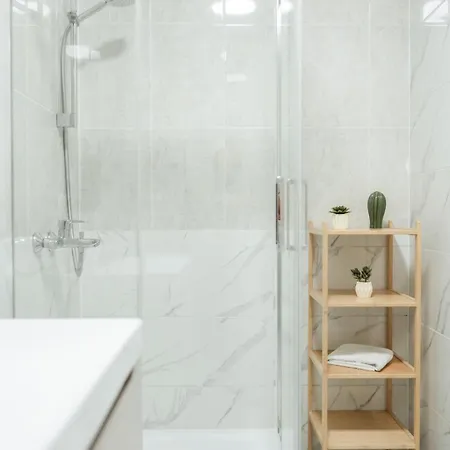 2bdr Comfort With Ac Apartment Prague