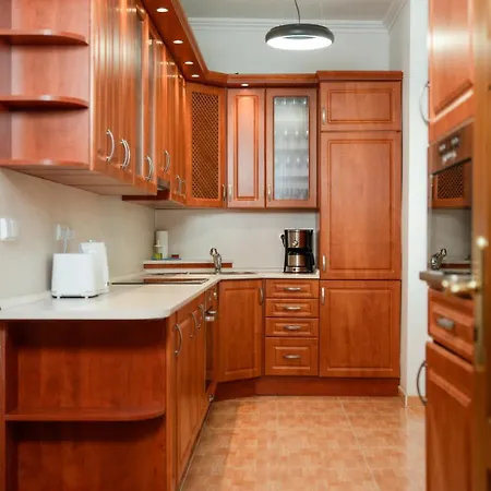 Apartment 2bdr Comfort With Ac Prag