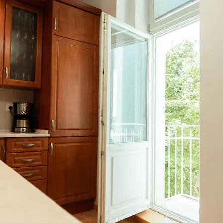 Apartment 2bdr Comfort With Ac Prague